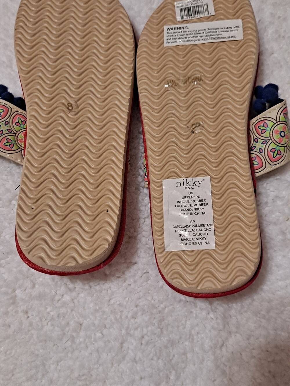 Nikky Handcrafted Floral Embroidered Beige Thong Sandals with Red Trim Sz 8 - Picture 3 of 4